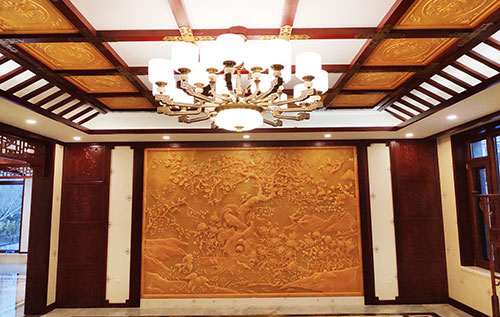 华南热作学院中式别墅客厅中式木作横梁吊顶装饰展示